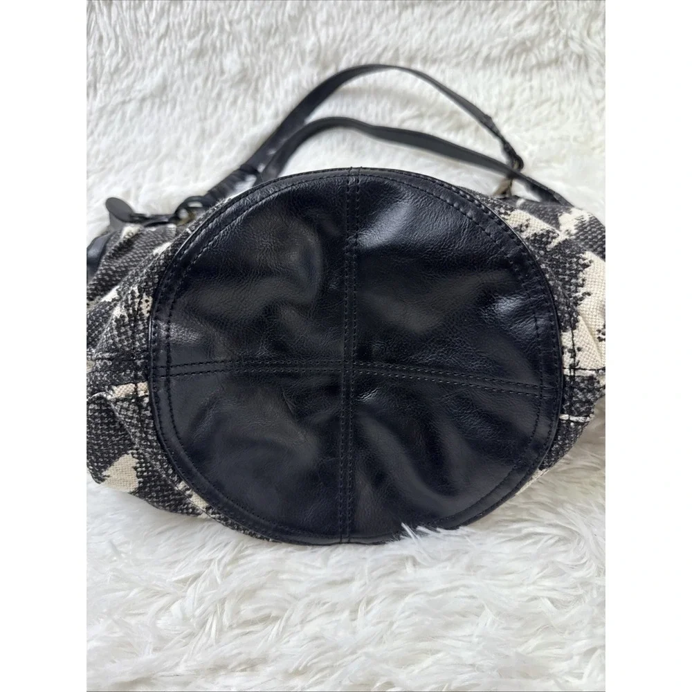 Lucky Brand Bali Hai Black White Canvas Hobo Shoulder Bag Boho Ikat Zip